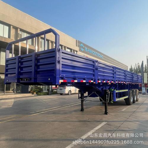 工厂定制13米栏板半挂车境外供应普通货物运输车标车385单胎货车